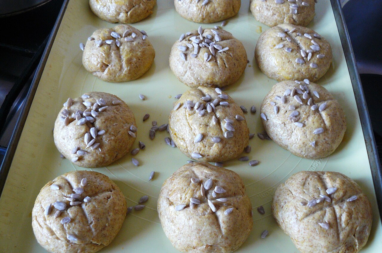 Apple Ginger & Oat Muffins