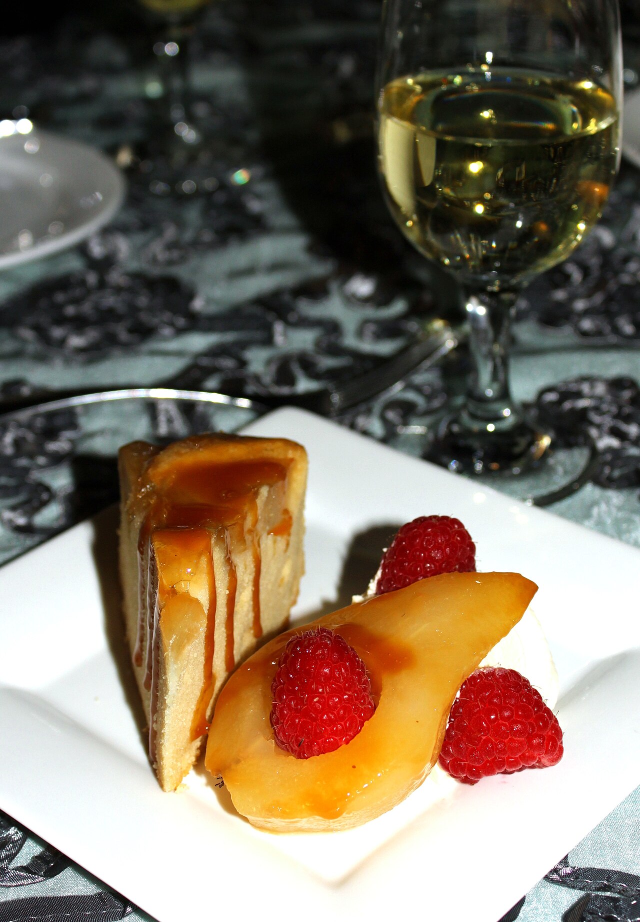 Dark Chocolate & Hazelnut No-Bake Squares